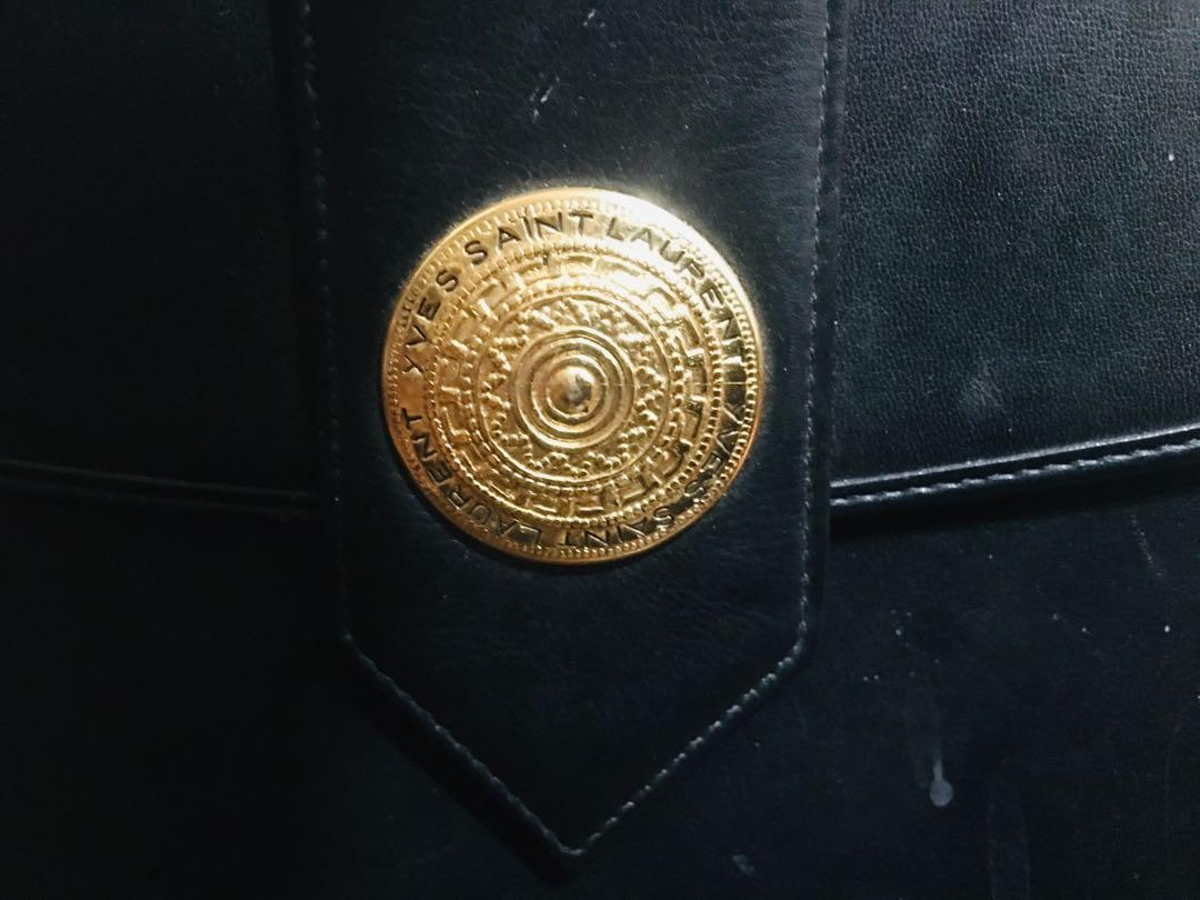 Yves Saint Laurent Vintage (Category: Luxury Bags & Wallets) located in Calauag. Submitted by jslash (Listing ID 1059984837, Image 2). Description: Vintage Yves Saint Laurent. Used but not abused. Selling because kalat nlng sa bahay. Not legit but good quality..