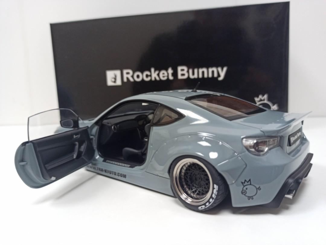 室内搬入設置無料 オートアート 1/18 ロケットバニー TOYOTA 86 - 通販