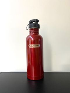 （分類：）位於 。 由 prel0ved.goods 提交（商品編號 1064016065，圖片 1）。簡介： 。