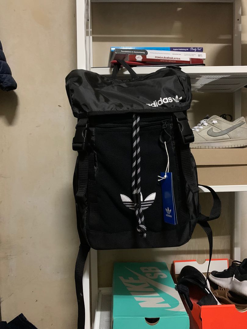 Pe toploader backpack hotsell