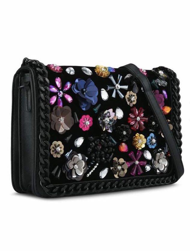 Aldo black hotsell glitter purse