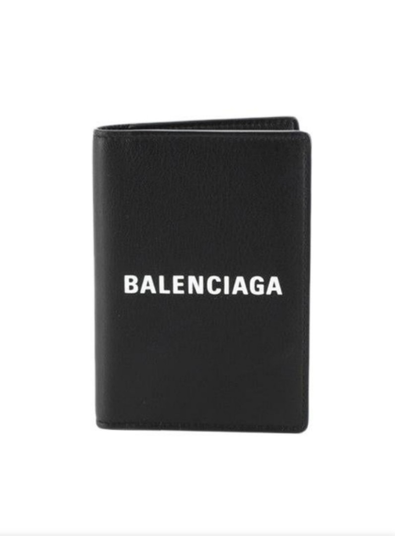 Balenciaga everyday outlet passport holder