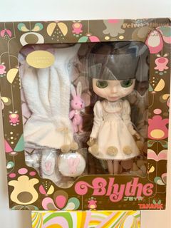 （分類：）位於 。 由 nilliemon 提交（商品編號 1064085899，圖片 1）。簡介： 。