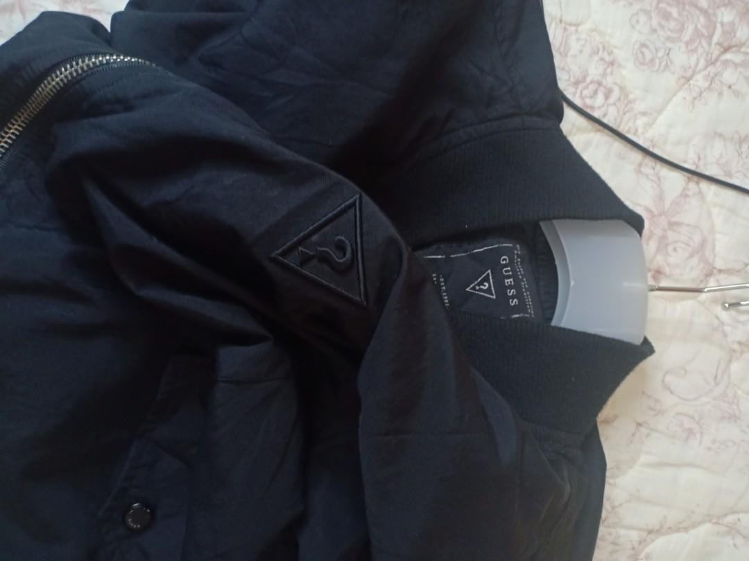 guess black bomber jacket
