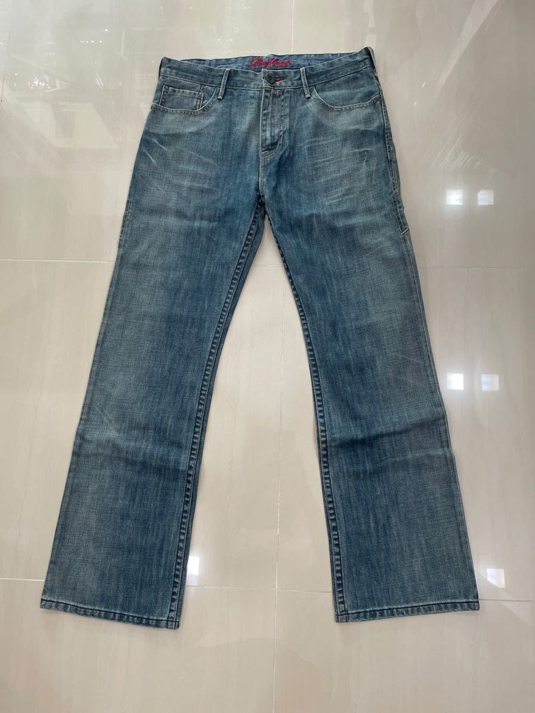 levis red loop collection