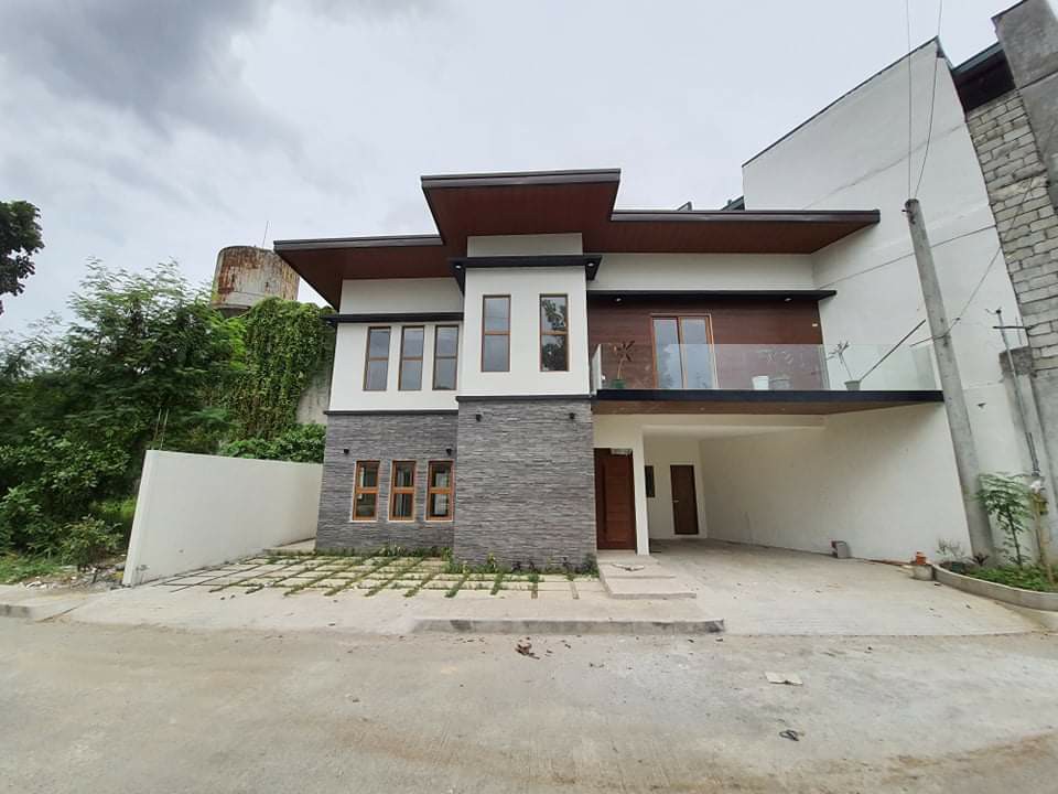 Gated Subdivision Quezon City Sta barbara royale house and lot for Sale