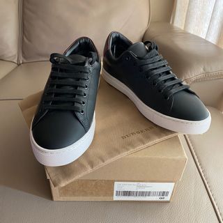 （分類：）位於 。 由 leeluluu 提交（商品編號 1064052370，圖片 1）。簡介： 。