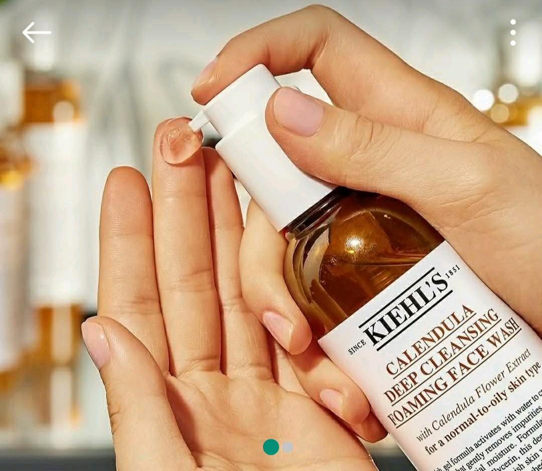 calendula deep cleansing foaming face wash 230ml