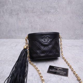 Chanel vintage lambskin bag