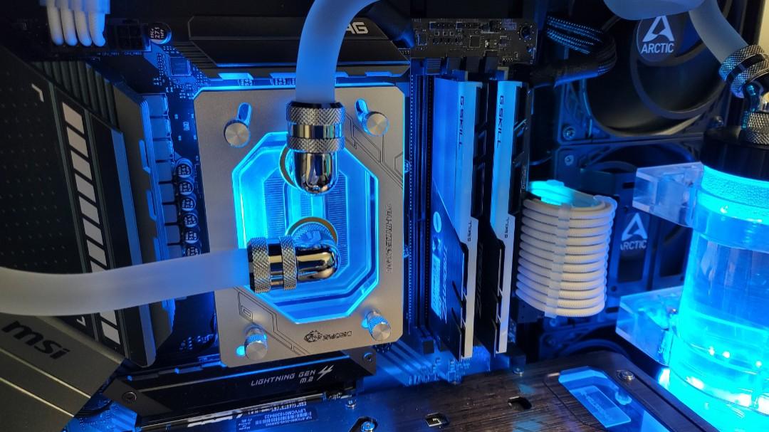 Custom Water Cooled PC (Ryzen 9 5950x, 32GB 3600mhz CL16, X570 MB, RTX