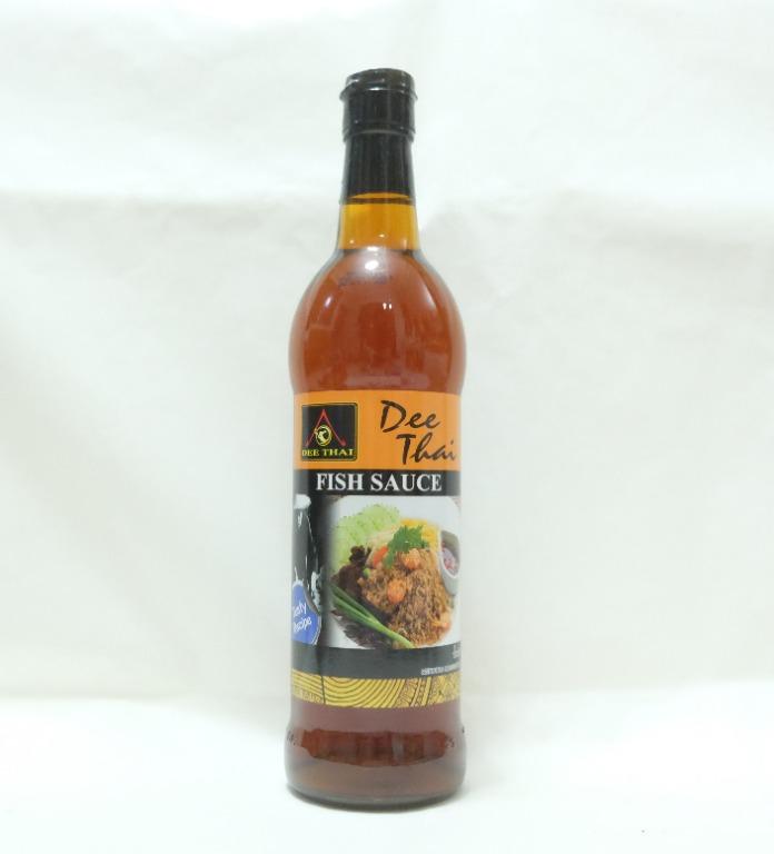 Dee Thai Fish Sauce 690ml (Category: Spice & Seasoning) located in Quezon City. Submitted by chasy9 (Listing ID 1064187884, Image 1). Description: Dee Thai Fish Sauce 690ml - Fish sauce is a liquid condiment made from fish or krill that have been coated in salt and fermented for up to two years. It is widely used as a staple seasoning in East and Southeast Asian cuisine. - Product of Thailand.