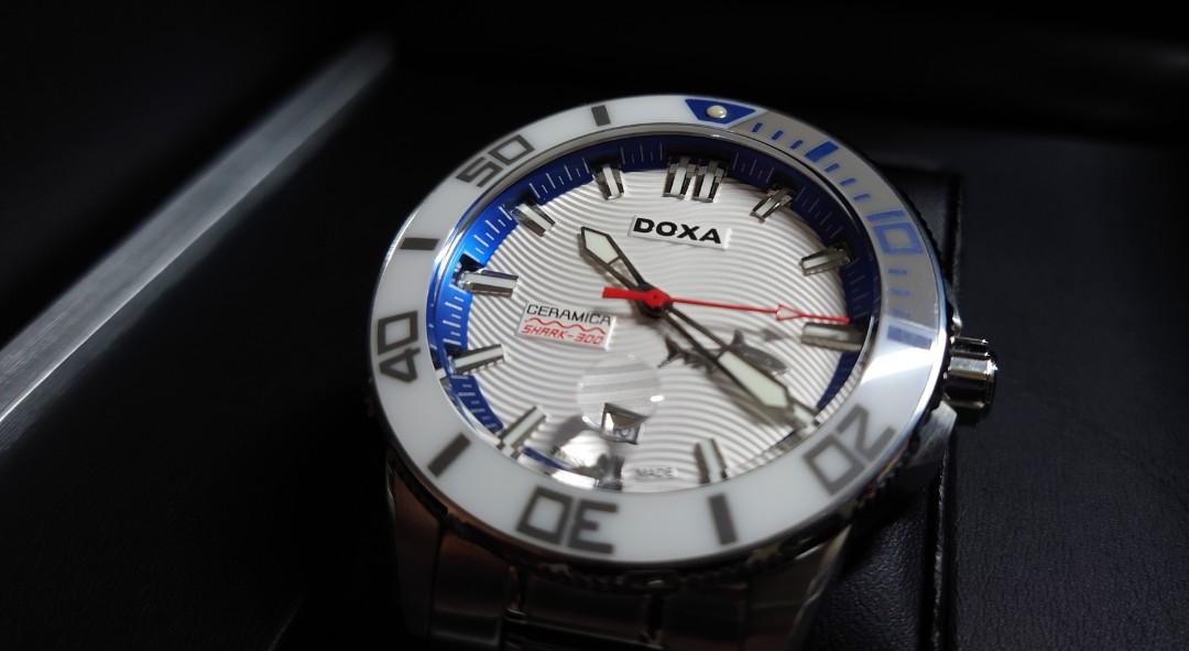 DOXA SHARK D200SWH