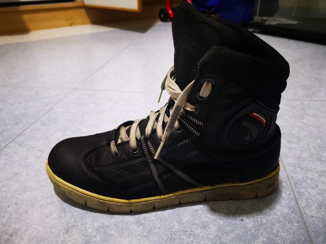 Forma cooper boots store