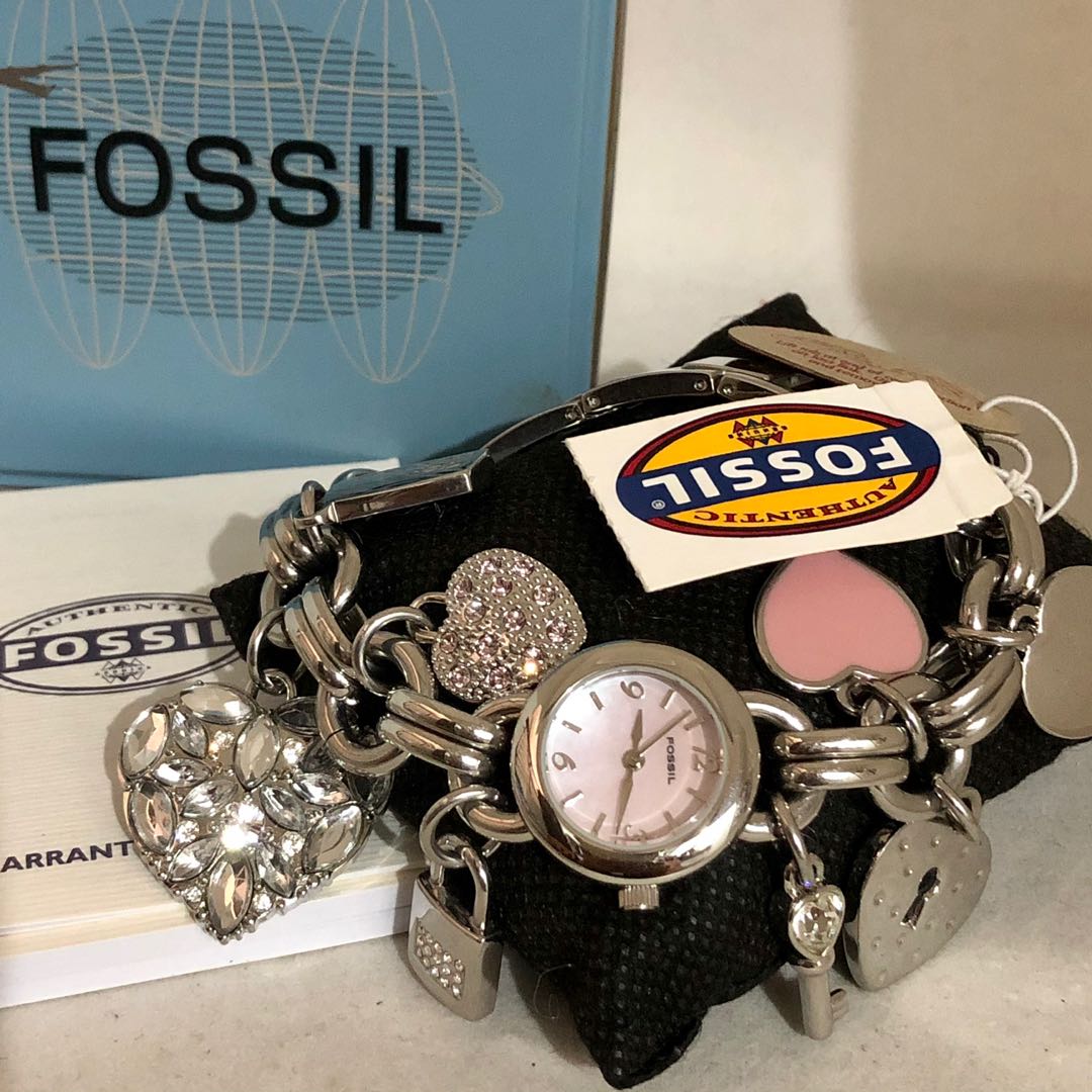 Fossil Charm Watch Women S Fashion Watches Accessories Watches On Carousell