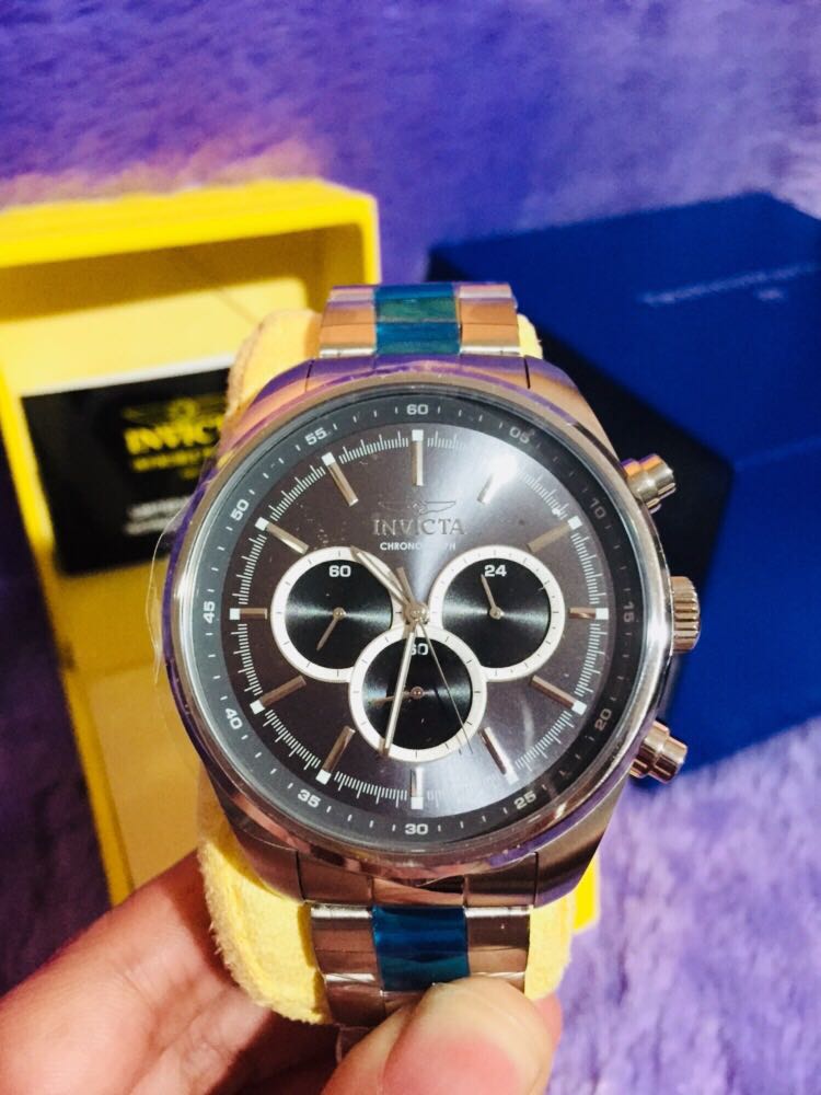 invicta chronograph original