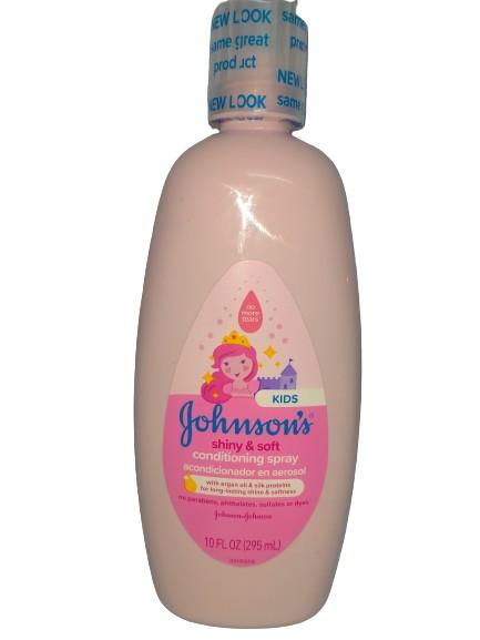 Johnson's shine & soft tear free conditioning sprat (Category: Baby Toiletries & Grooming) located in Valenzuela. Submitted by prettyjhoza_23 (Listing ID 1064185770, Image 1). Description: authentic ☑️from USA ☑️tear free ☑️with argan oil & silk proteins for long lasting shine softness ☑️ no parabens, phthalates, sulfates, dyes ☑️Cleanses & blooms natural shine & softness .Gentle enough for toodlers & kids developing hair ☑️hypoallergenic ☑️pedia