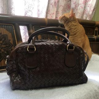(Category: ) located in . Submitted by cdaishah (Listing ID 1064104592, Image 1). Description: .
