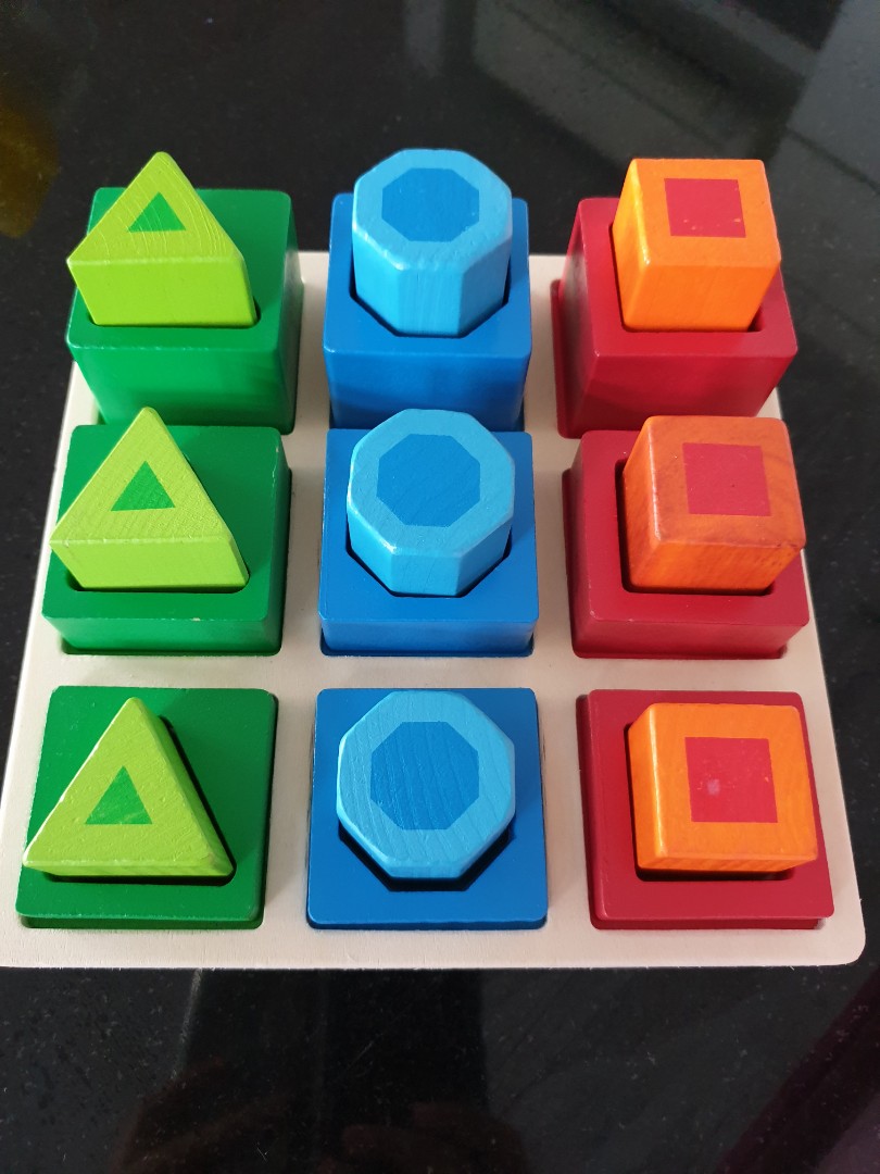 Melissa & Doug Shape Sequence Sorting Set, Hobbies & Toys, Toys & Games