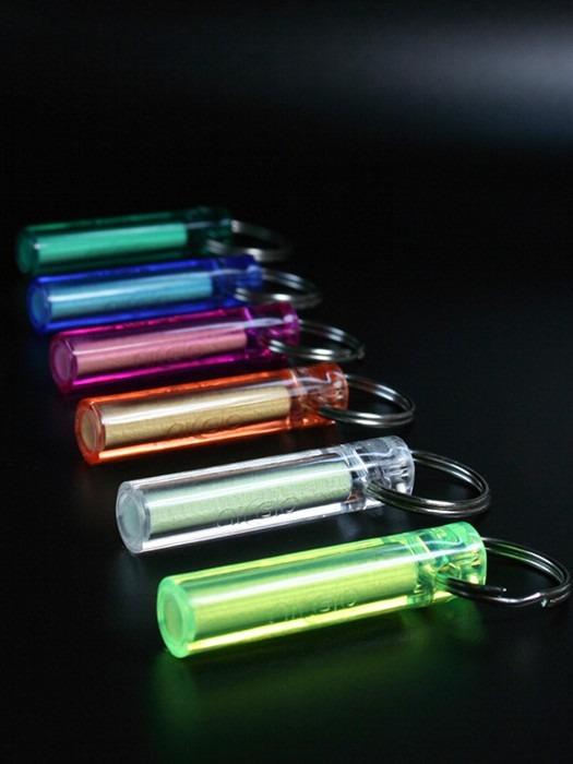 Ni-glo Gear Marker. Suitable For Outdoors, Scuba Diving Or Night Fishing.  Glow Light Essentially Appears Green (Picture 3), Sports Equipment, Sports  & Games, Water Sports on Carousell