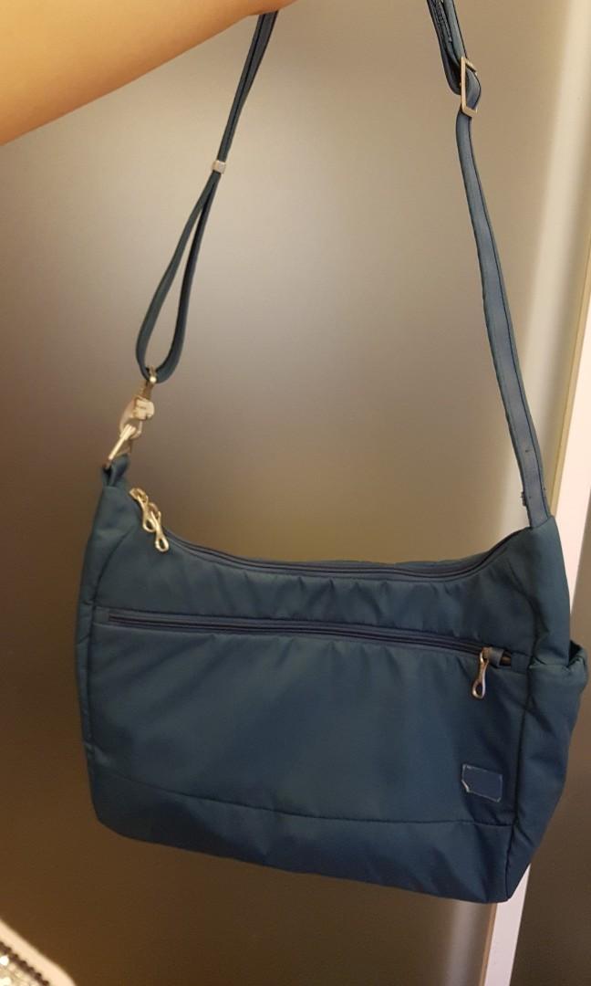 Pacsafe Black Crossbody Bags Mercari 44 OFF