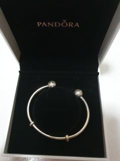 (Category: ) located in . Submitted by _selling.sg (Listing ID 1064188289, Image 1). Description: .
