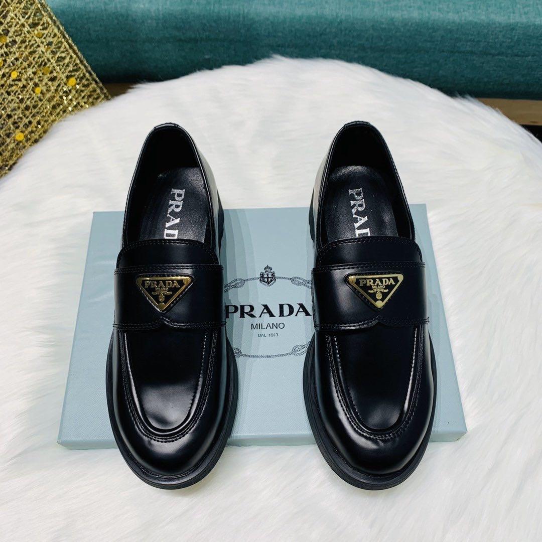 Prada shoes (preorder japan 🇯🇵) (Category: Luxury Apparel) located in Angeles City. Submitted by gogo.sparkle (Listing ID 1064042942, Image 1). Description: Super nice !! All sizes are available .