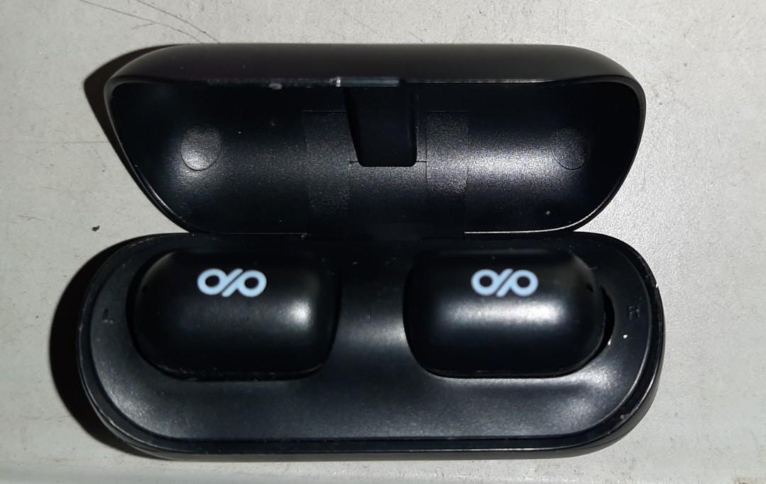 Proton Smart Touch Serie TWS Earbuds Audio Earphones on Carousell