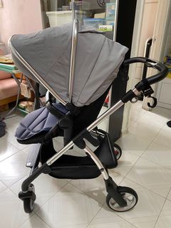 （分類：）位於 。 由 queeniemhy 提交（商品編號 1064044633，圖片 1）。簡介： 。