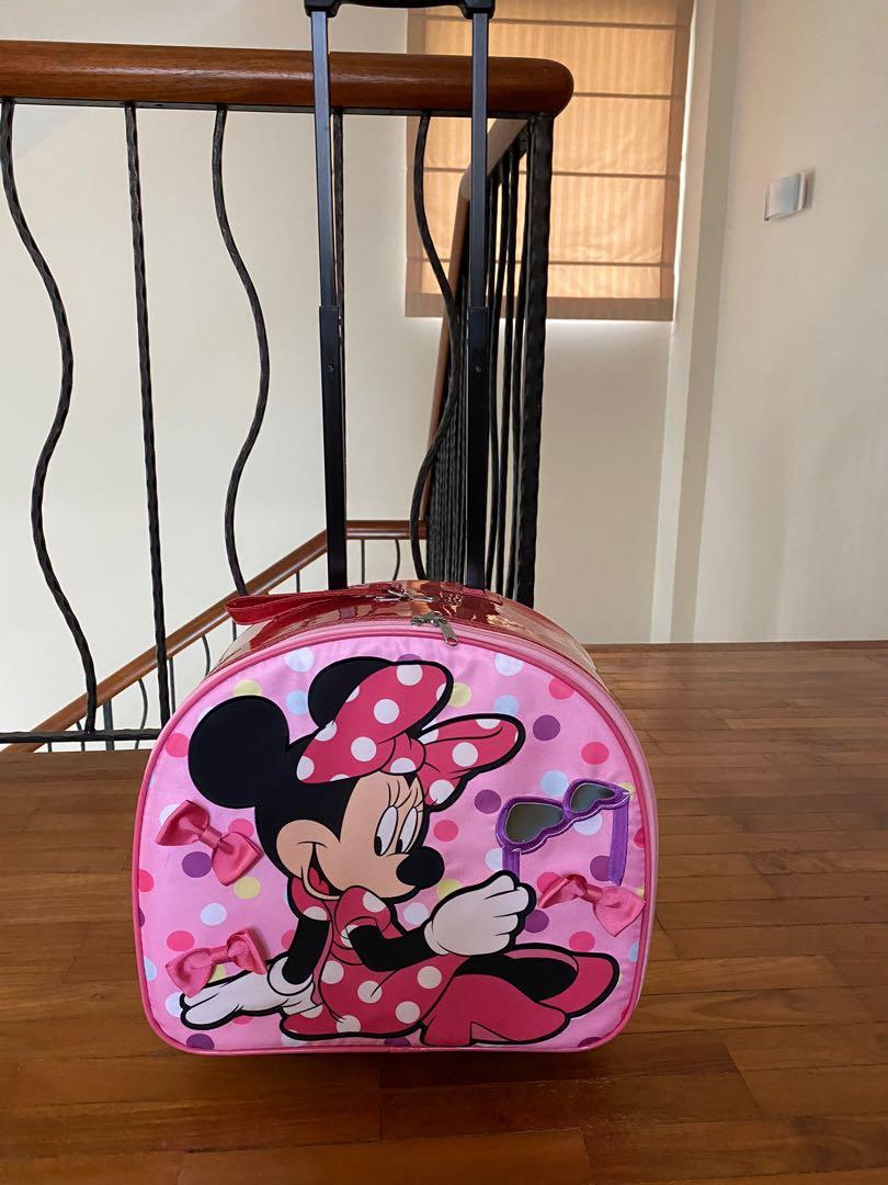 Small suitcase (Category: Diaper Bags & Wetbags) located in Singapore. Submitted by catsimeon88 (Listing ID 1064072921, Image 2). Description: Self collection only.