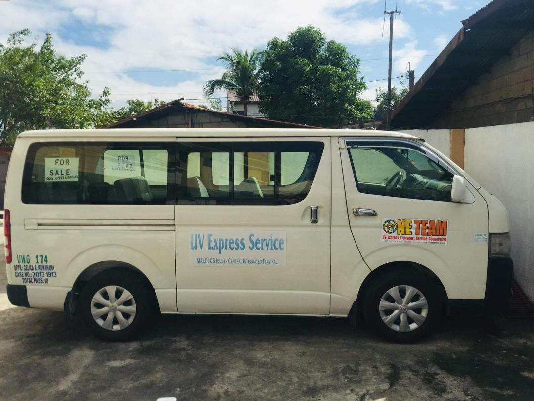 toyota hiace 14 seater for sale