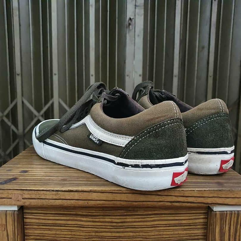 Vans authentic deals hijau army
