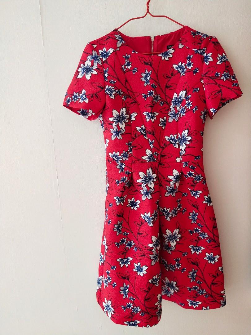 Warehouse red floral dress top