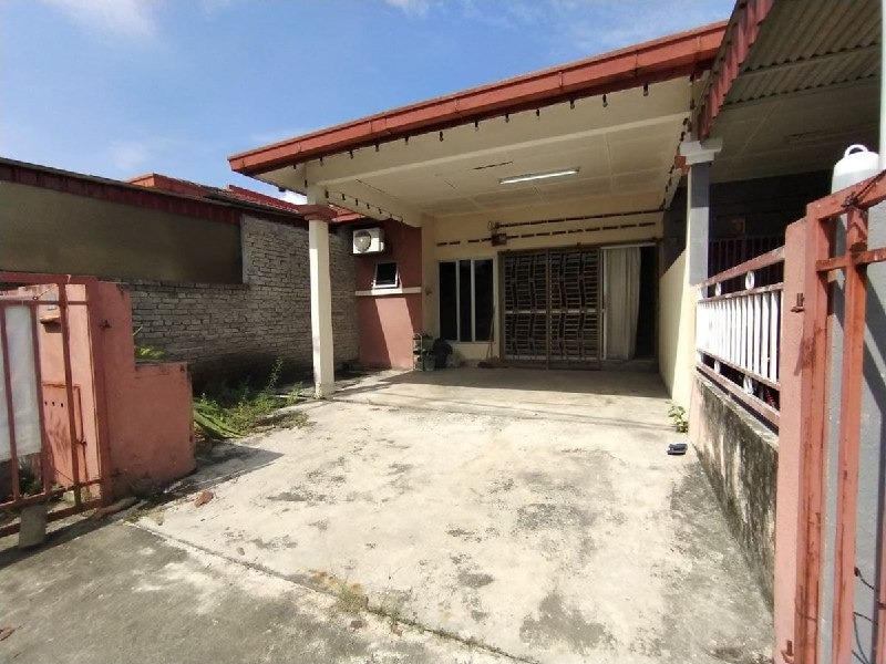 Wts Single Storey Taman Telok Property For Sale On Carousell