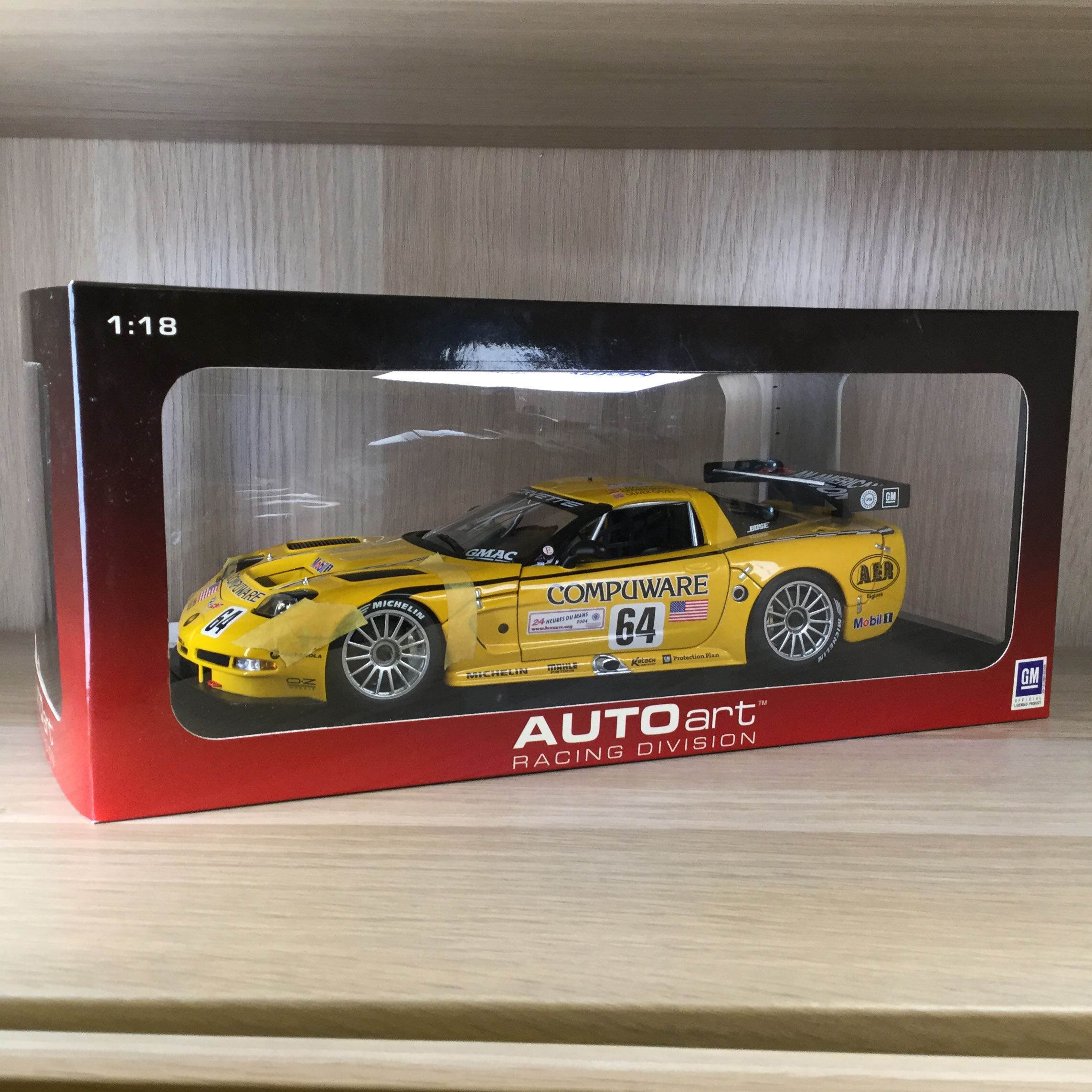 1/18 AutoArt Chevrolet Corvette C5-R Le Mans #64, 興趣及遊戲, 玩具