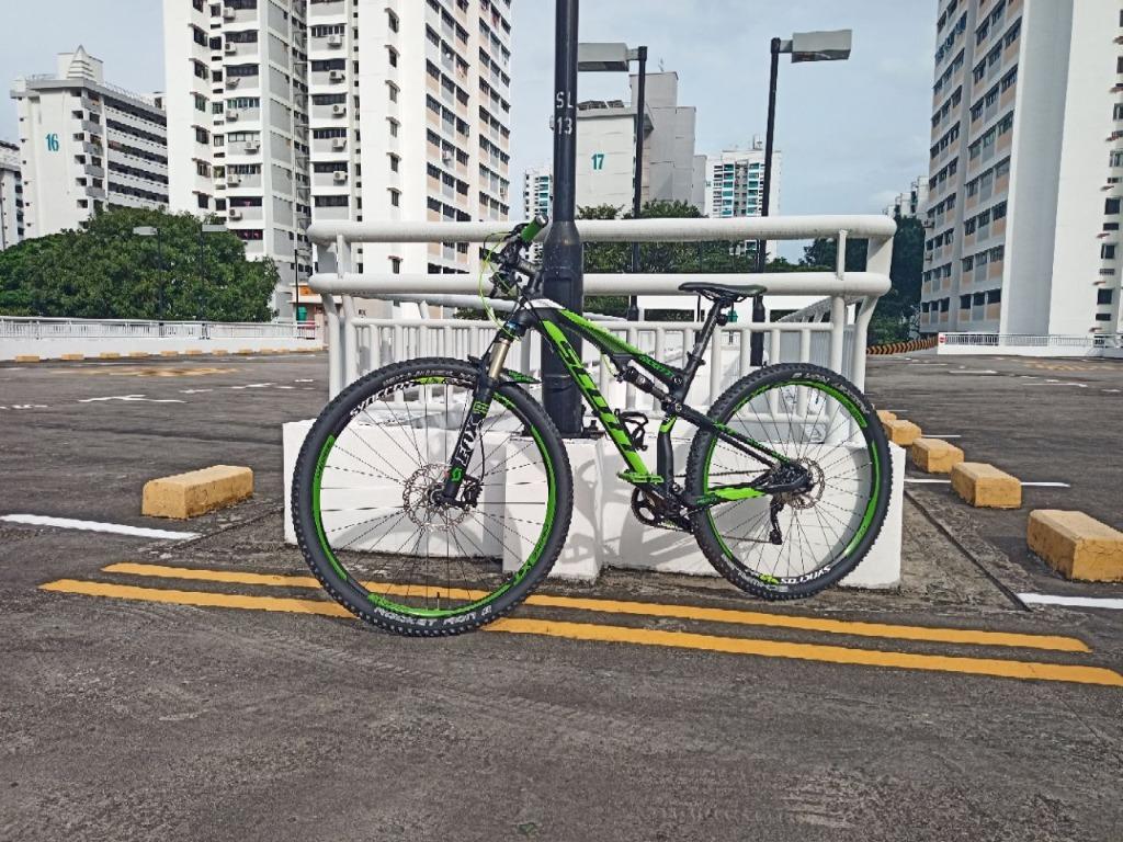 Scott spark discount 950 29er 2014