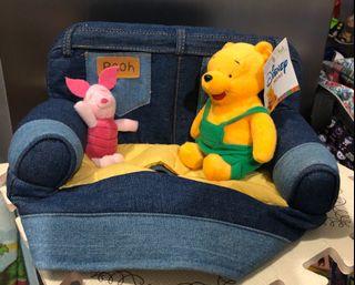 🇯🇵 Winnie the Pooh and Piglet Tissue Box Holder - in Denim Sofa design