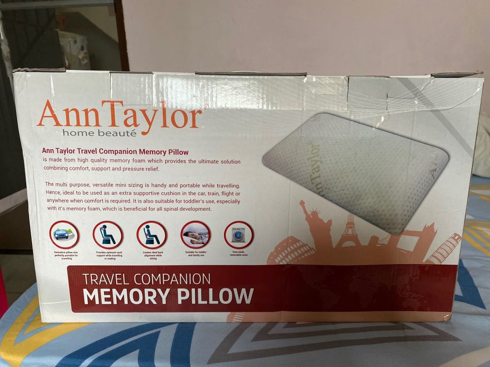 Ann top taylor pillow