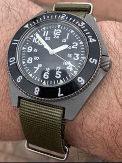 （分類：）位於 。 由 timewellspent 提交（商品編號 1051436741，圖片 1）。簡介： 。