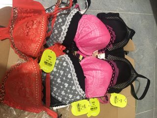 （分類：）位於 。 由 djfxkd 提交（商品編號 1064325172，圖片 1）。簡介： 。
