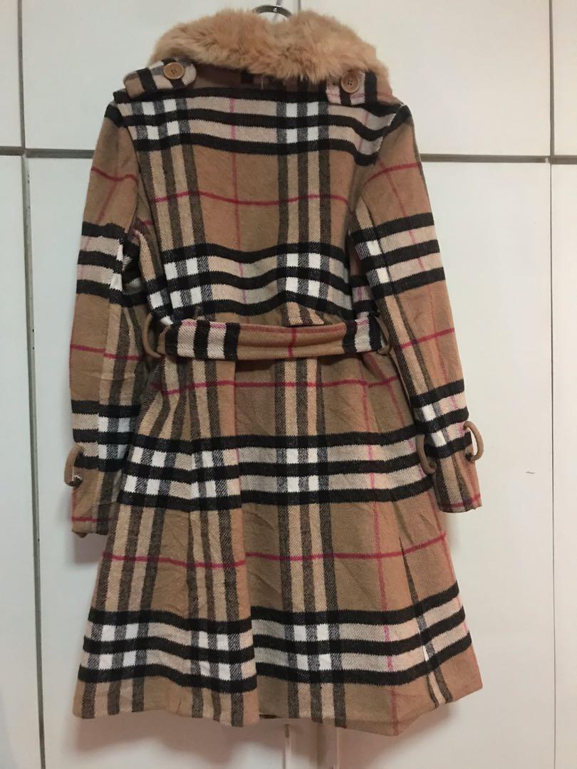 Burberry plaid 2025 coat wool