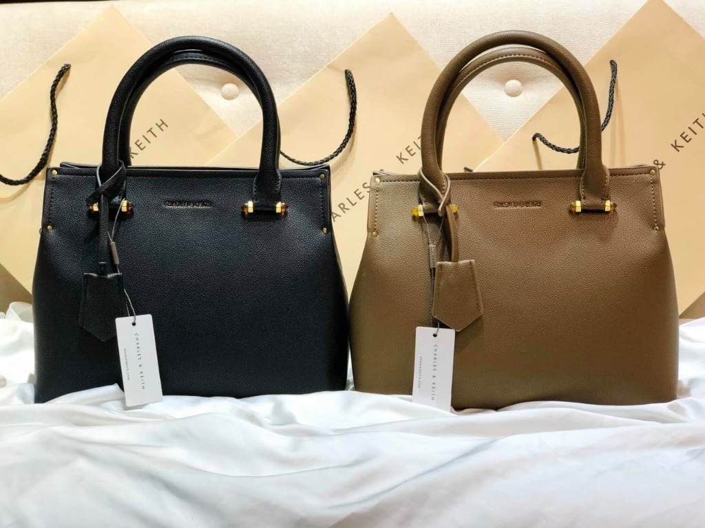 Charles & keith sales double handle structured tote