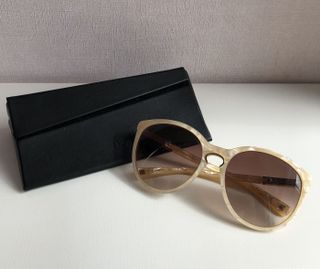 （分類：）位於 。 由 wardrobeofmine88 提交（商品編號 1064278864，圖片 1）。簡介： 。