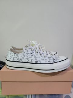 undercover converse addict