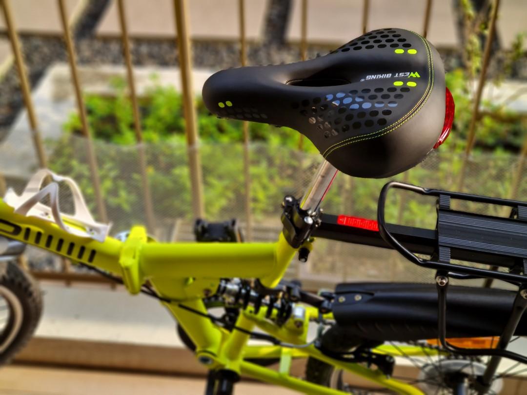 Custom Fluorescent Yellow Hito Mountain Bike 20 Inch with rear rack