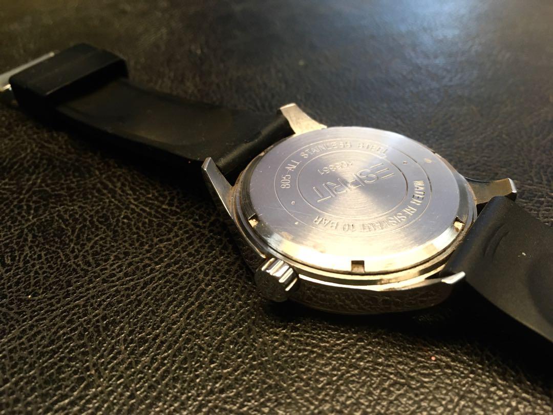 Esprit Watch (Category: Men's Watches) located in Quezon City. Submitted by materialthingsmatters (Listing ID 1064302587, Image 3). Description: Selling my Esprit watch. No issue except scratches. .