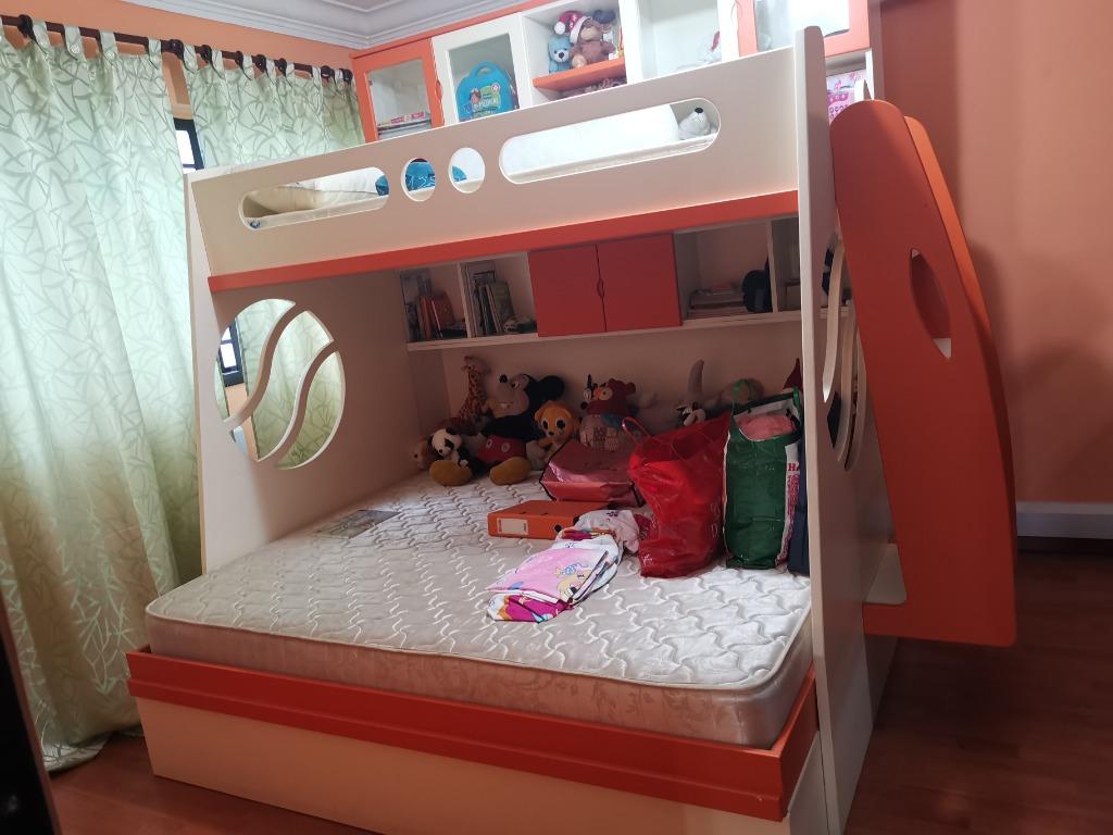 Family Combo Bunk Bed New Condition, Bunk Bed Mattress Combo