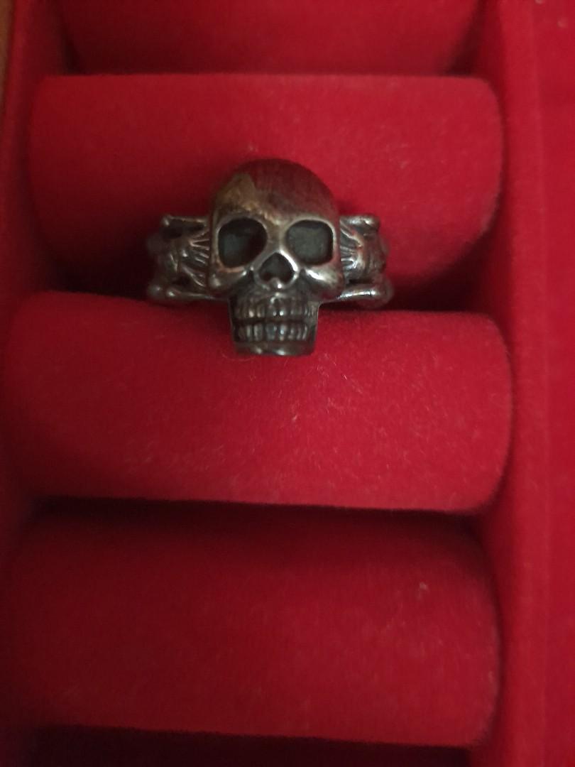 SPECIAL OFFER !! Genuine Silver skull ring Slash inspire design