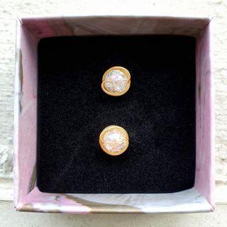 Gold Angel Aura Crackle Quartz Studs
