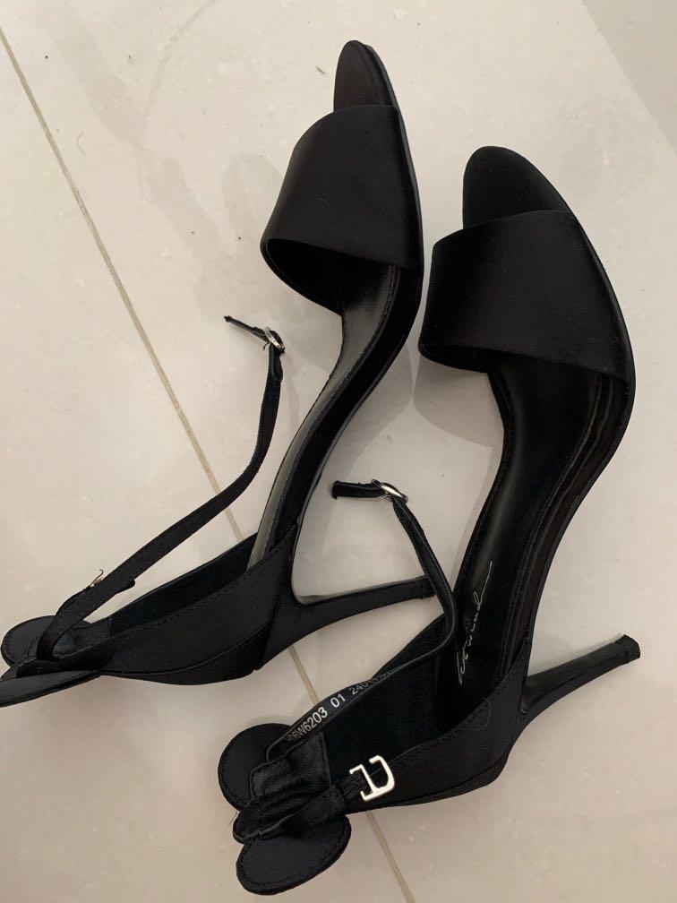 Hotwind black heels, Women�s Fashion, Shoes, Heels on