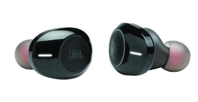 JBL Tune 120 | Best True Wireless Earbuds Black (Category: Earphones) located in Marikina City. Submitted by skowshop (Listing ID 1064395126, Image 2). Description: Pure bass zero cables. No wires. No hassles. Introducing the completely cord free JBL TUNE120TWS. They are powerful in sound thanks to a 5.8mm driver featuring JBL Pure Bass sound and colorful in design. The earbuds combined with the elegantly designed portable charging case provide 1